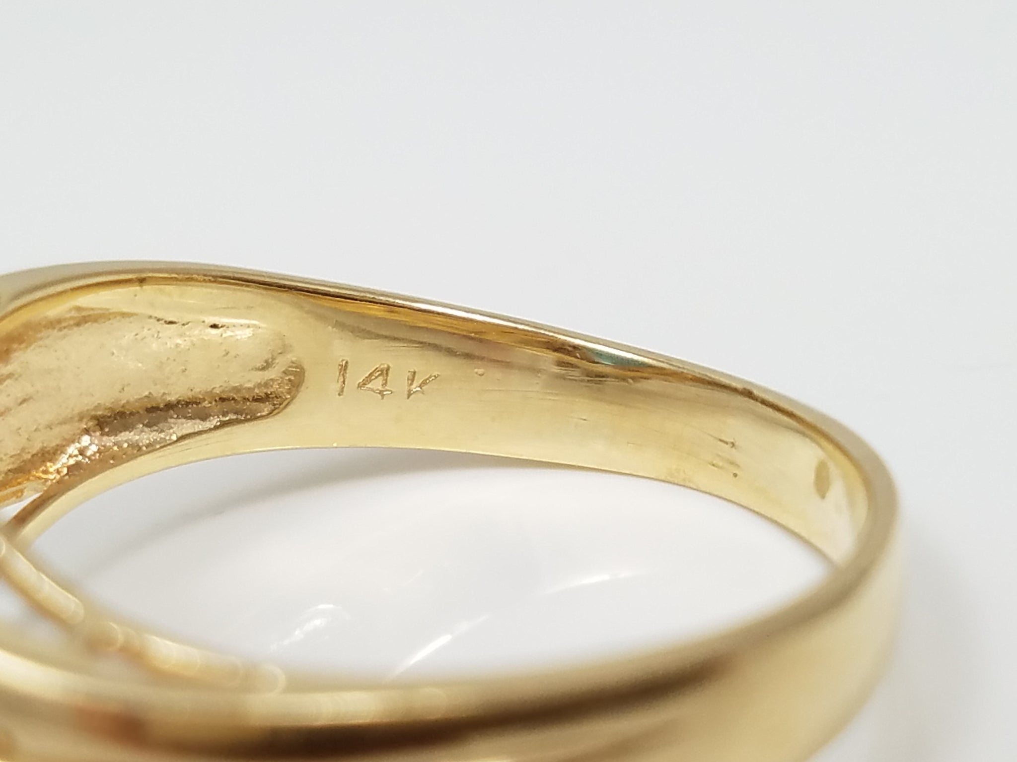 Chic 14k Yellow Gold Natural Blue Topaz Diamond Custom Ring