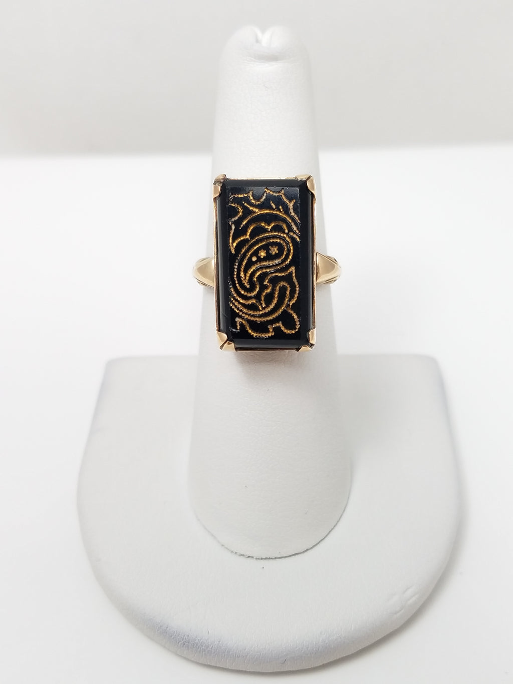 Vintage Onyx w/ Gold Inlay 8k Yellow Gold Ring