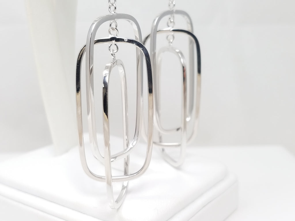 Extravagant 14k White Gold Elongated Hollow Hoop Dangle Earrings