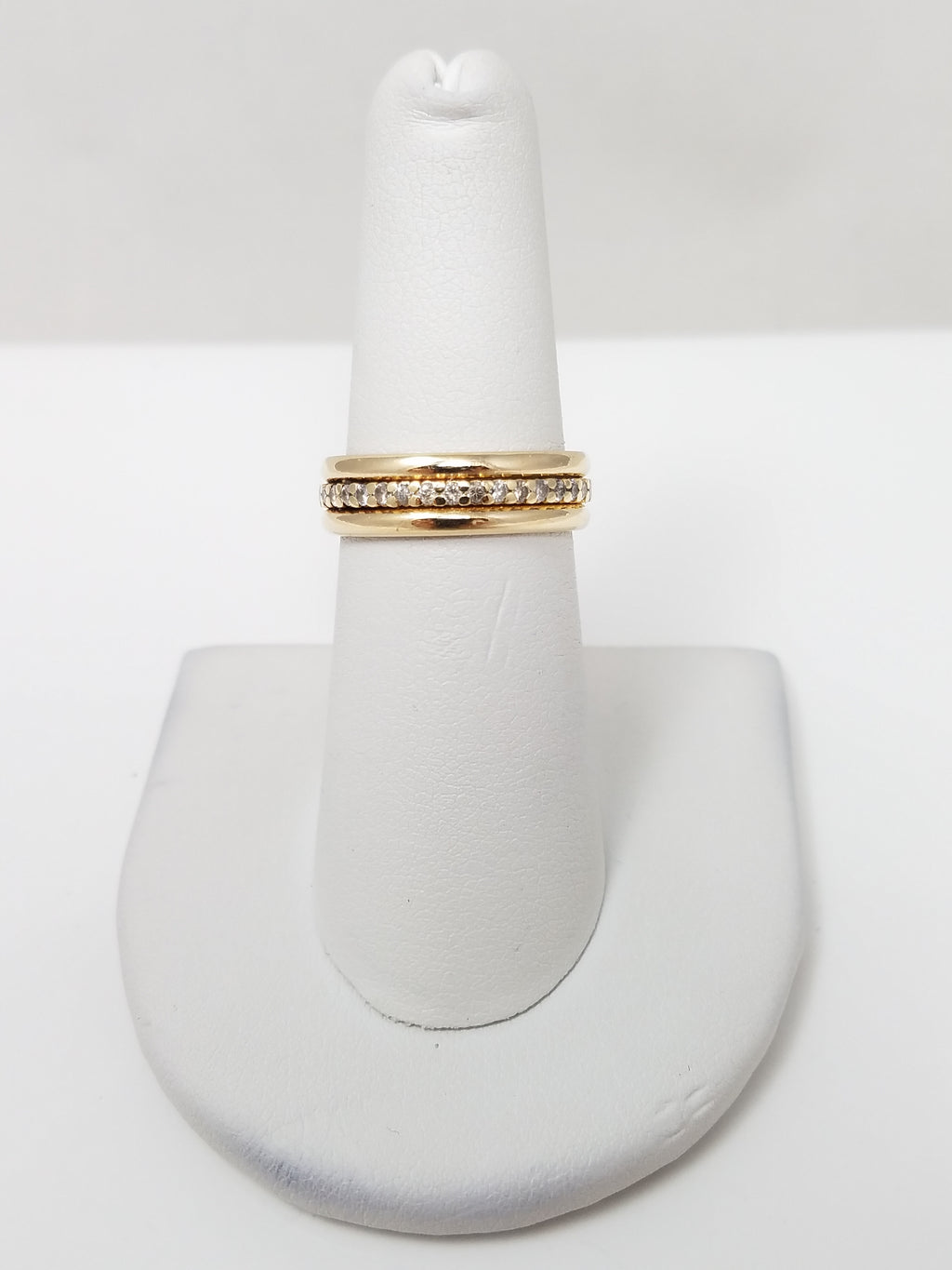 Stylish 14k Yellow Gold Natural Diamond Eternity Ring Band