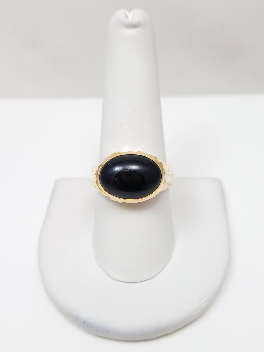 Elegant Vintage 14k Yellow Gold Natural Black Coral Custom Ring