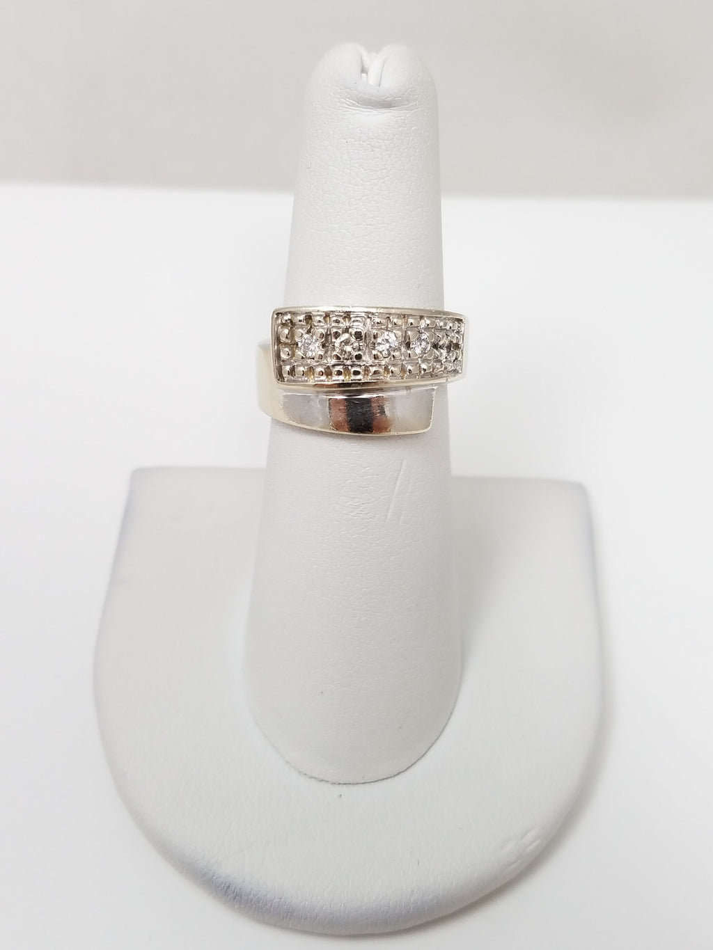 Dazzling 14k White Gold Natural Diamond Ring Band