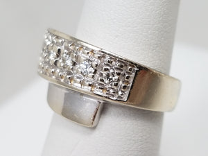Dazzling 14k White Gold Natural Diamond Ring Band