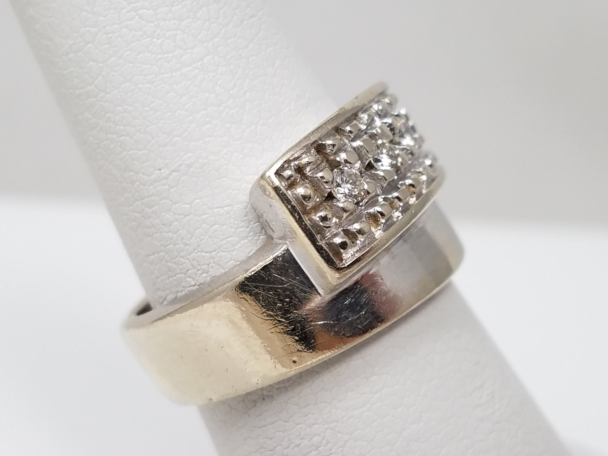 Dazzling 14k White Gold Natural Diamond Ring Band