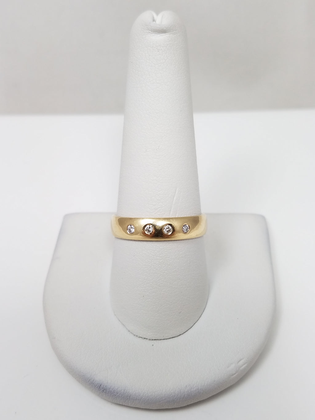 Unique 9k Yellow Gold Natural Diamond Wedding Ring Band