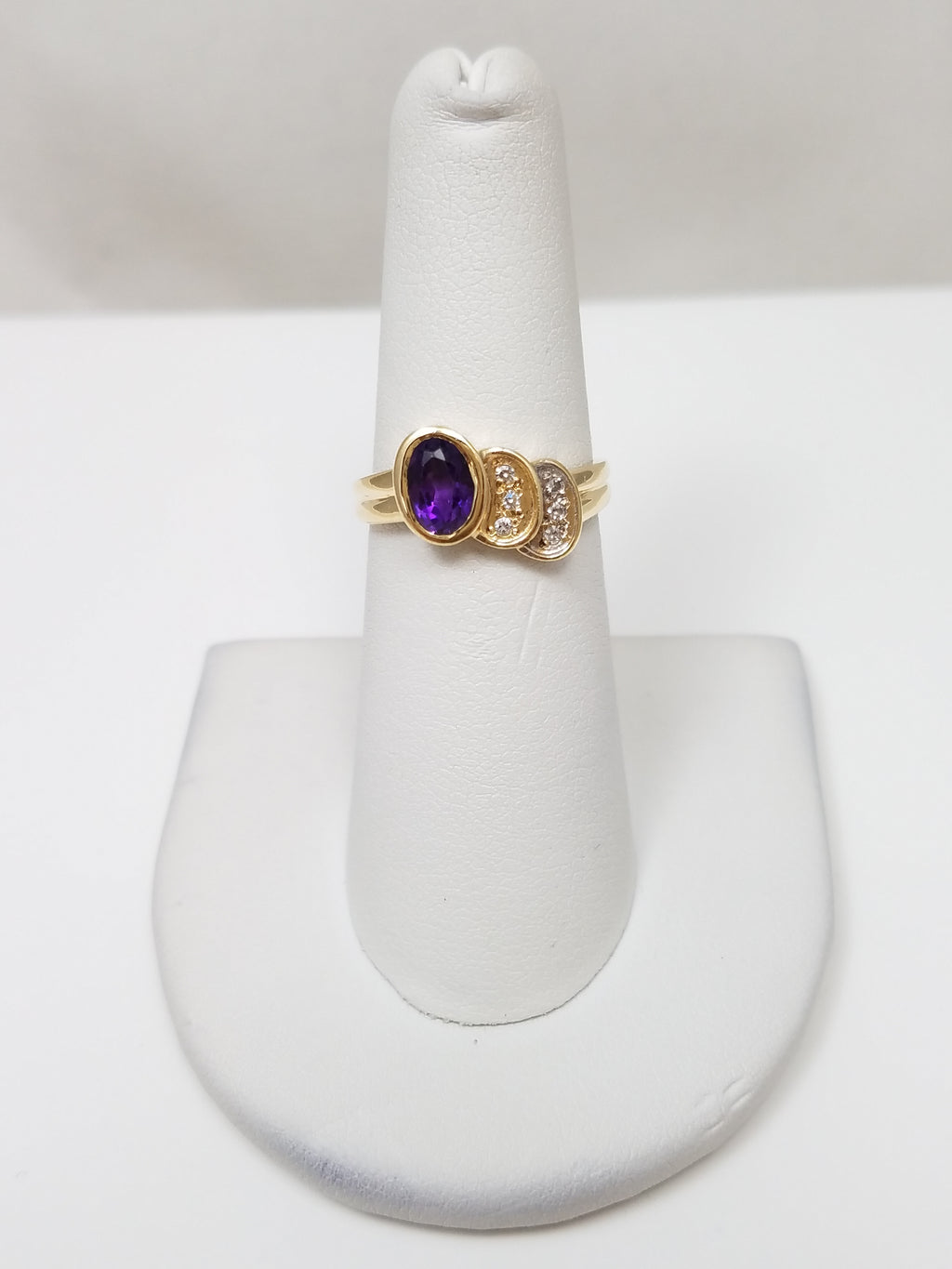 Chic 14k Yellow Gold Natural Amethyst Diamond Custom Ring