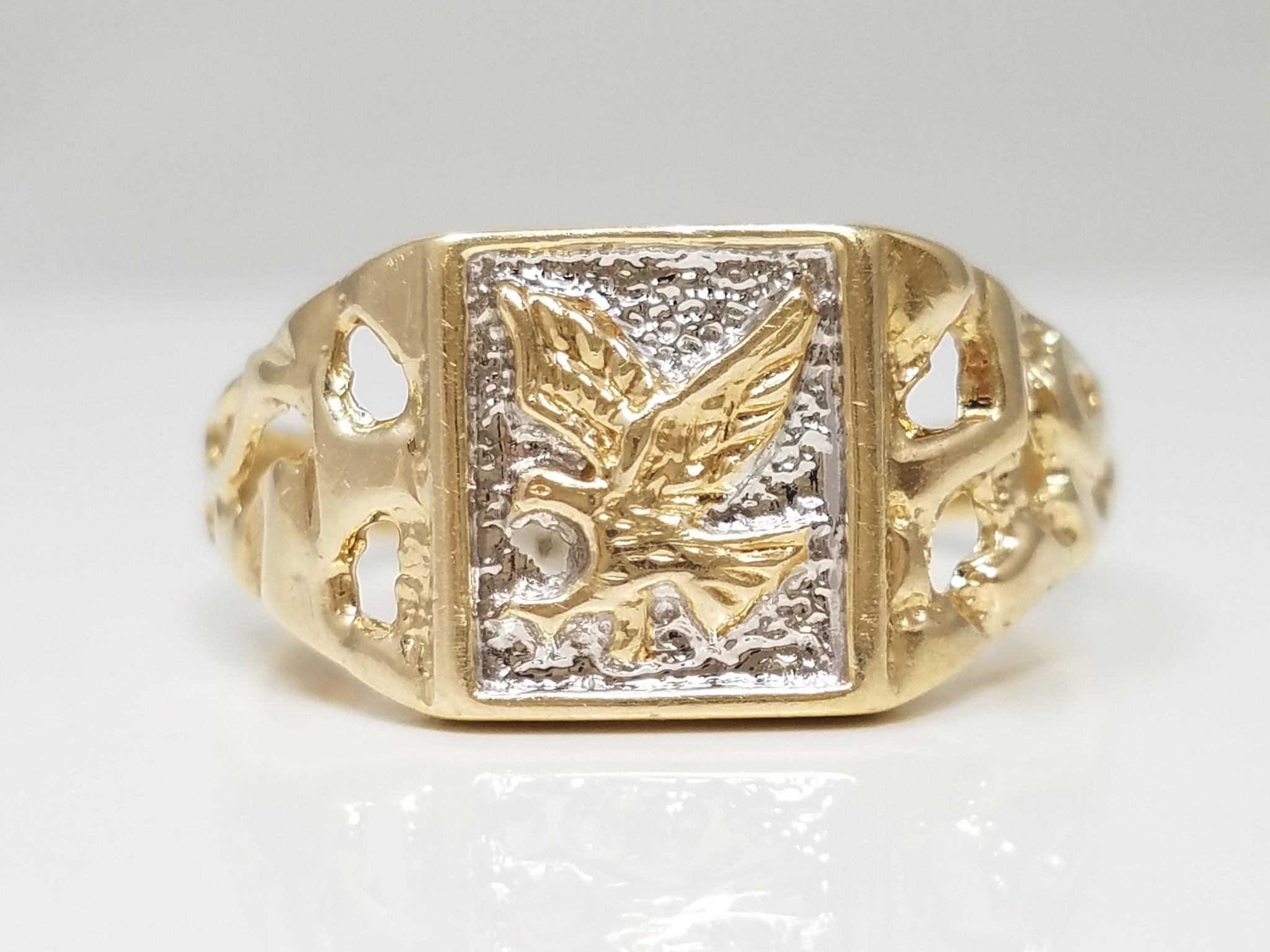 Magnificent 10k Two Tone Gold Eagle Ring