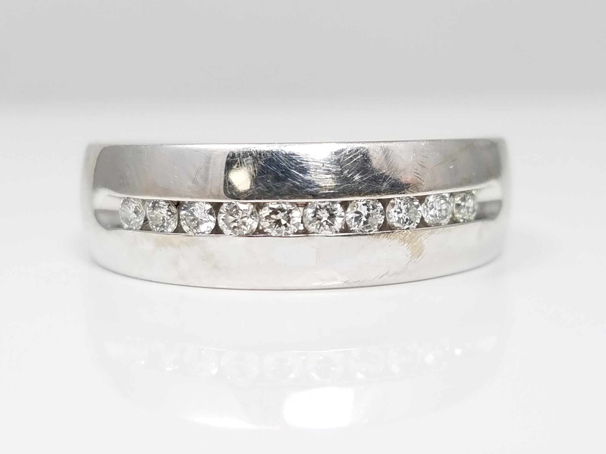 Splendid 14k White Gold Natural Diamond Ring Band