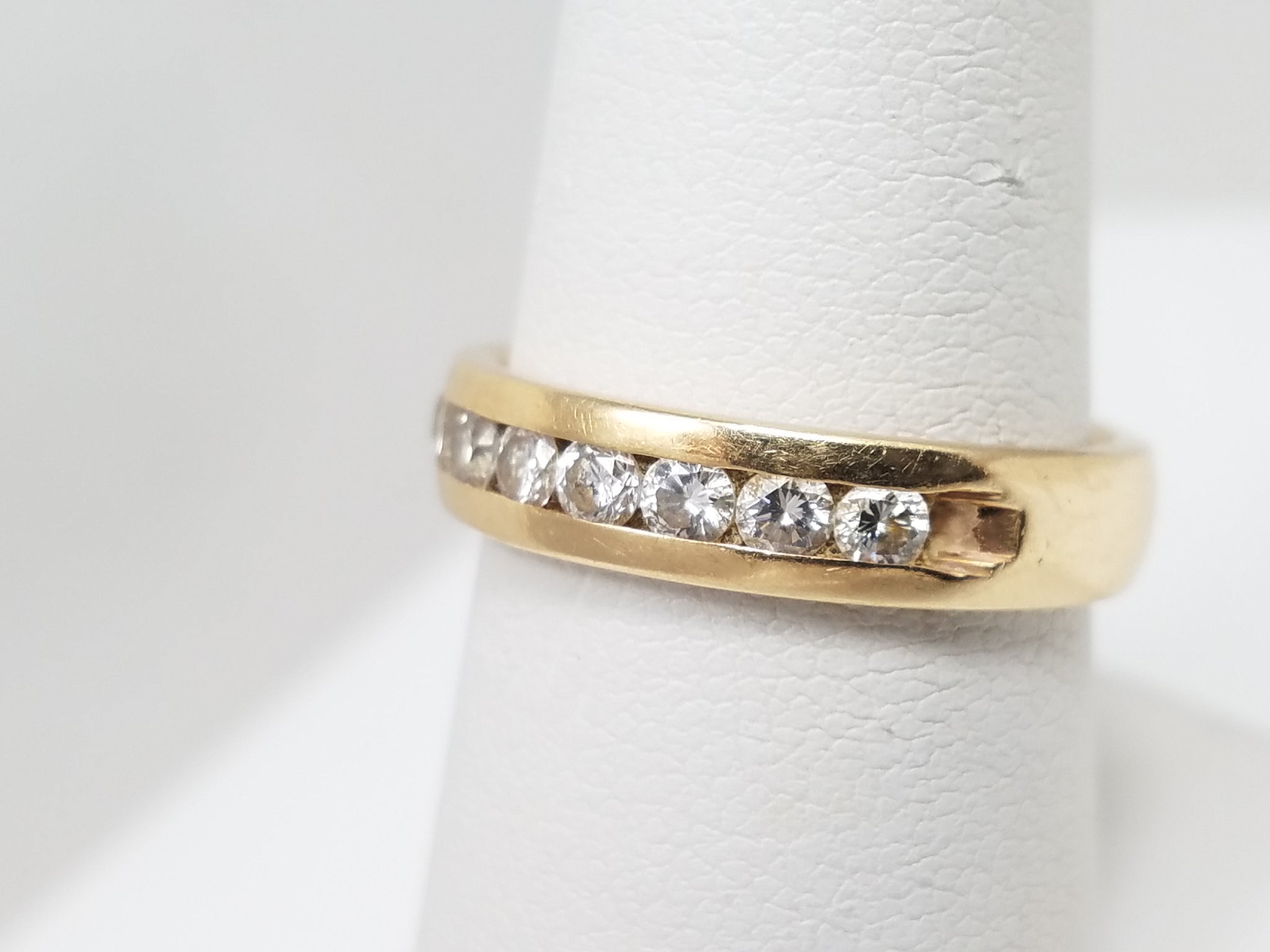 Gleaming 14k Yellow Gold .75ctw Natural Diamond Comfort Fit Anniversary Ring Band