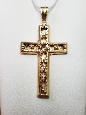 Majestic 10k Yellow Gold Cutout Cross Pendant