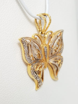 Beautiful 18k Two Tone Gold Natural Diamond Butterfly Pendant