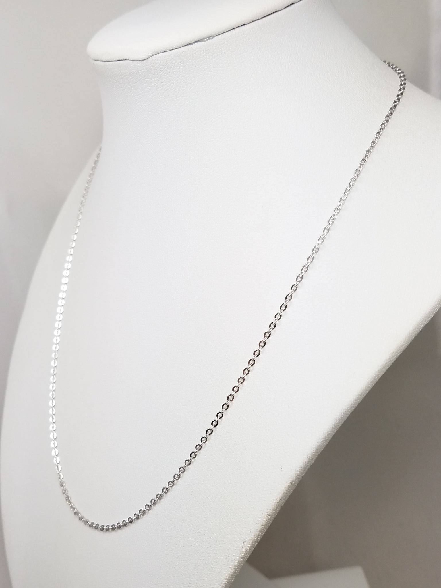 Sporty 18" Solid 18k White Gold Cable Link Chain Necklace