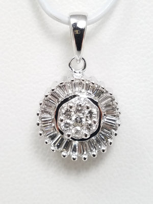 Scintillating 14k White Gold Natural Diamond Circle Pendant