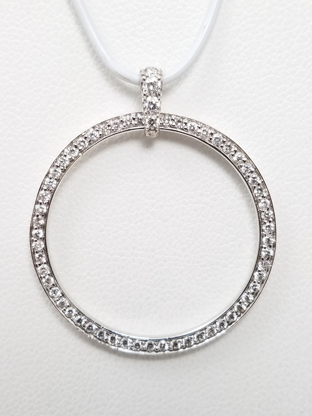 Glistening Natural Diamond 18k White Gold Pendant