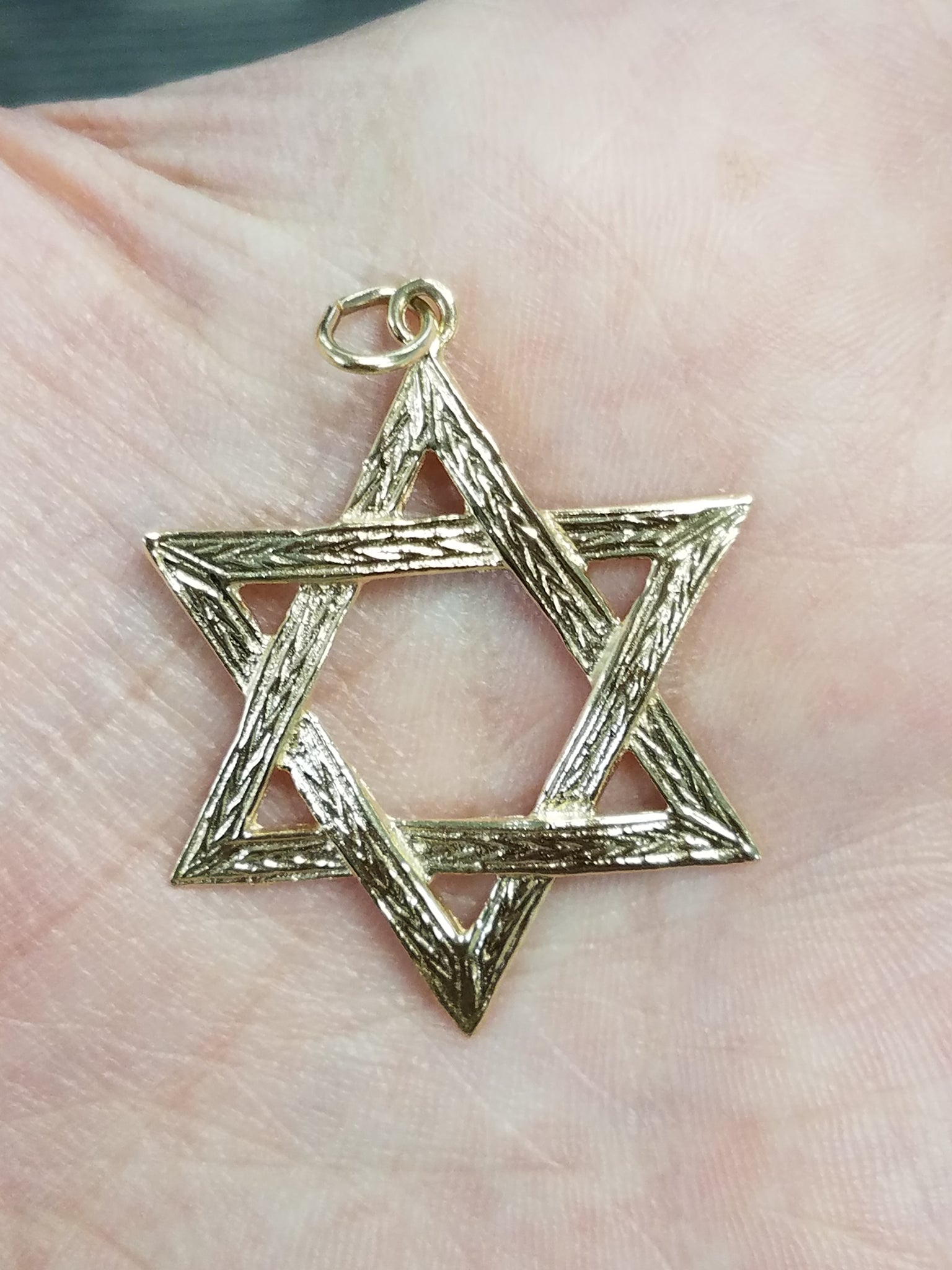 Elegant 14k Yellow Gold Reversible Star Of David Pendant