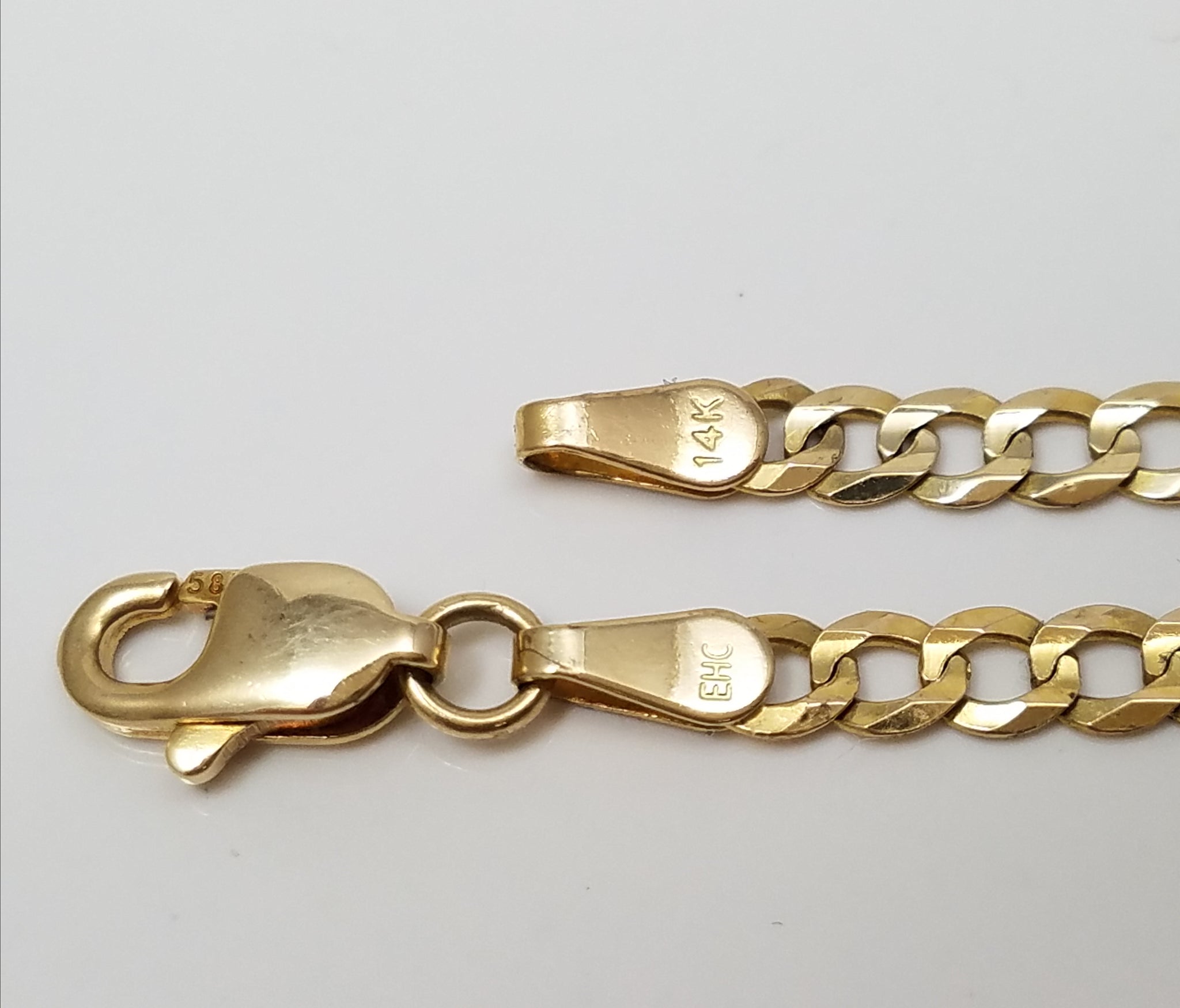 Traditional 18" 14k Solid Yellow Gold Curb Link Chain Necklace