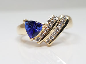 Dynamic 14k Yellow Gold Natural Tanzanite Diamond Custom Ring