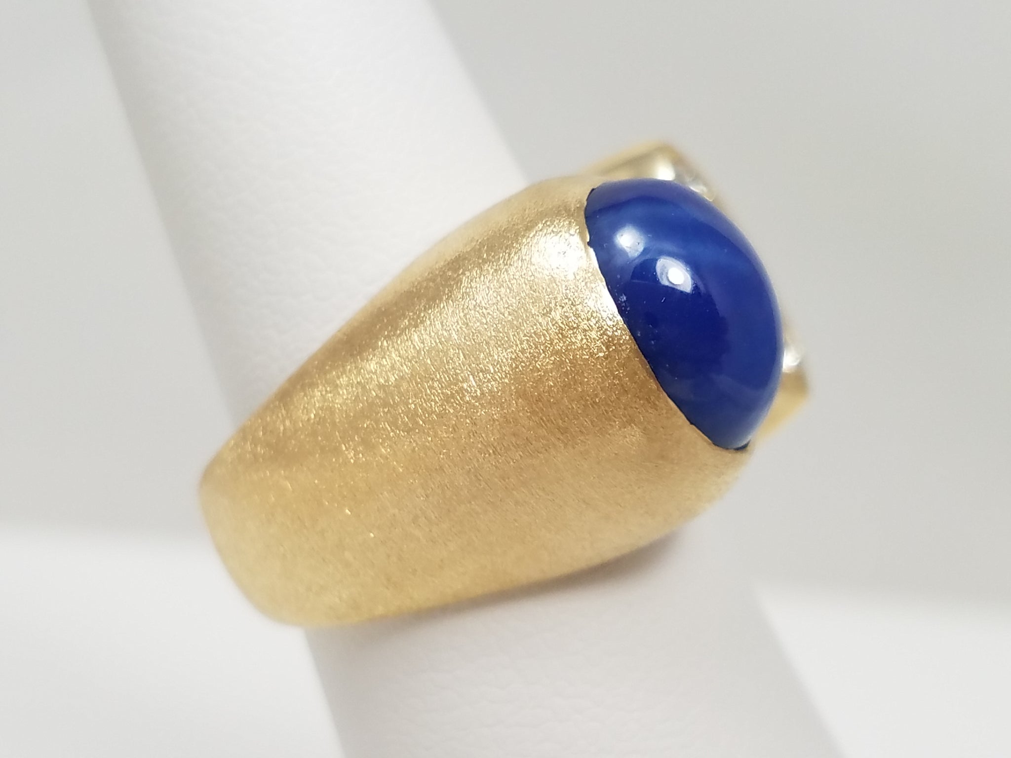 Vintage 14k Yellow Gold Lab Star Sapphire Natural Diamond Custom Ring