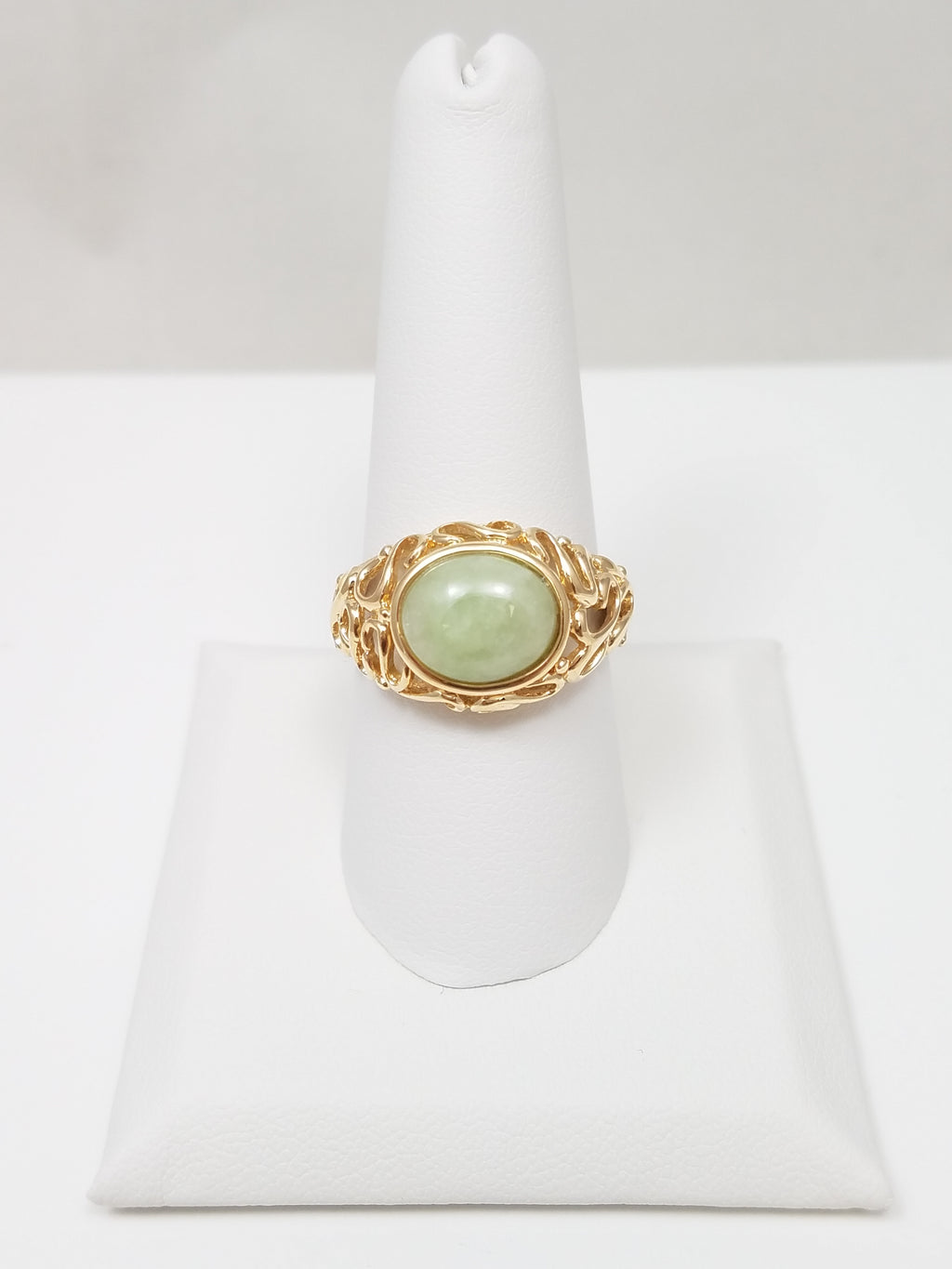 Extravagant 14k Yellow Gold Natural Jade Pierced Ring