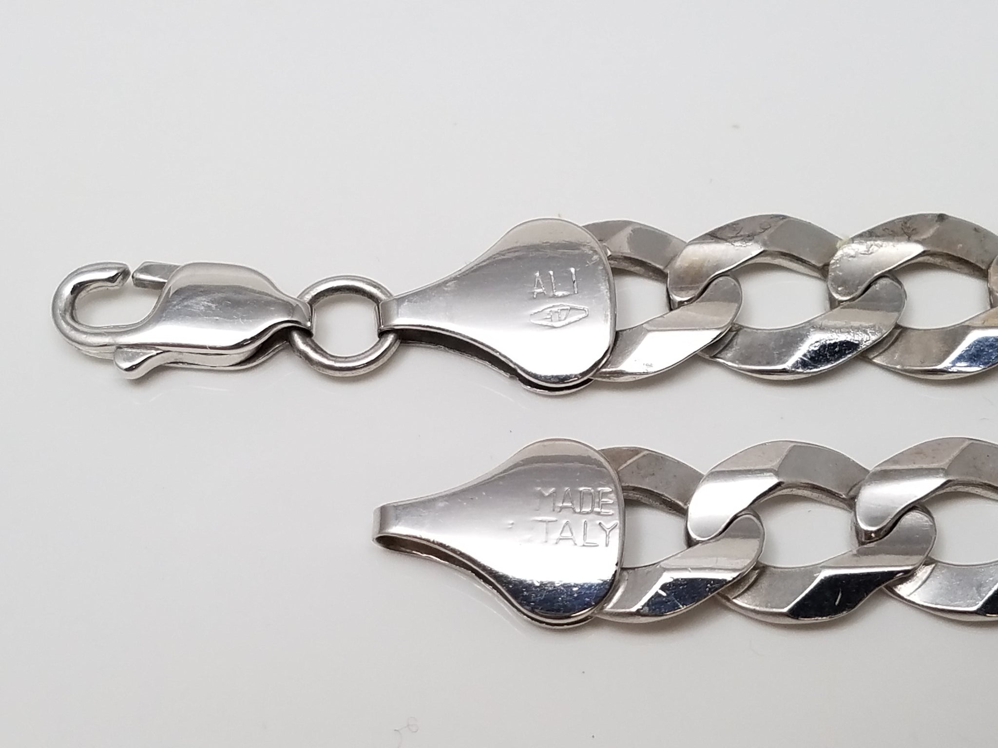 Sturdy 8.75" Solid Curb 10k White Gold Bracelet Italy