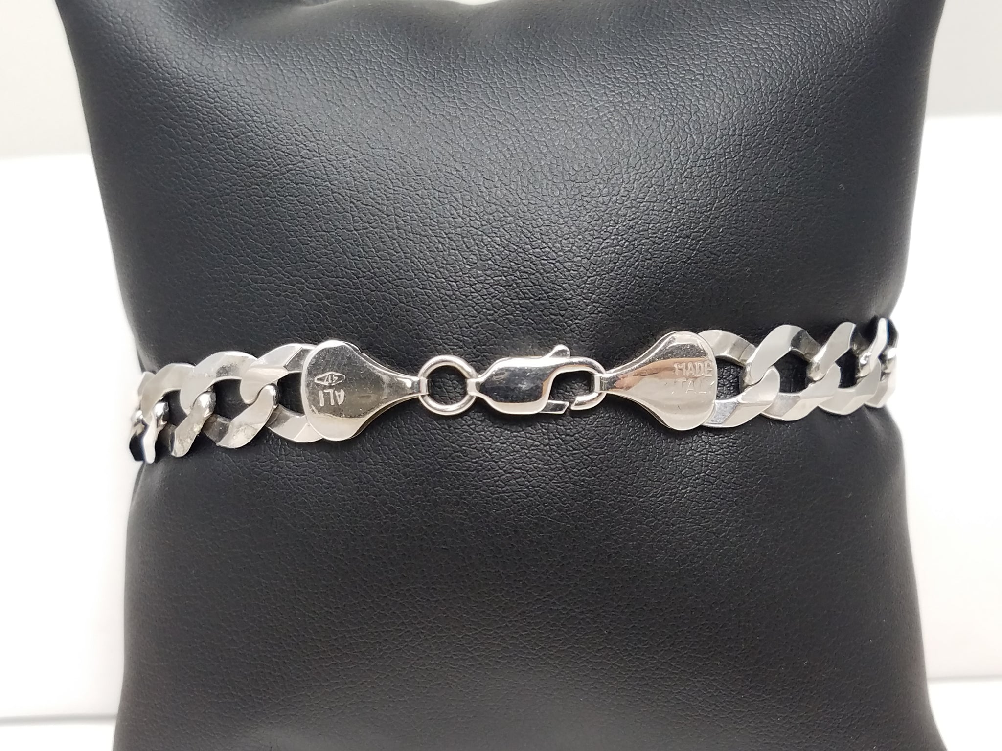 Sturdy 8.75" Solid Curb 10k White Gold Bracelet Italy