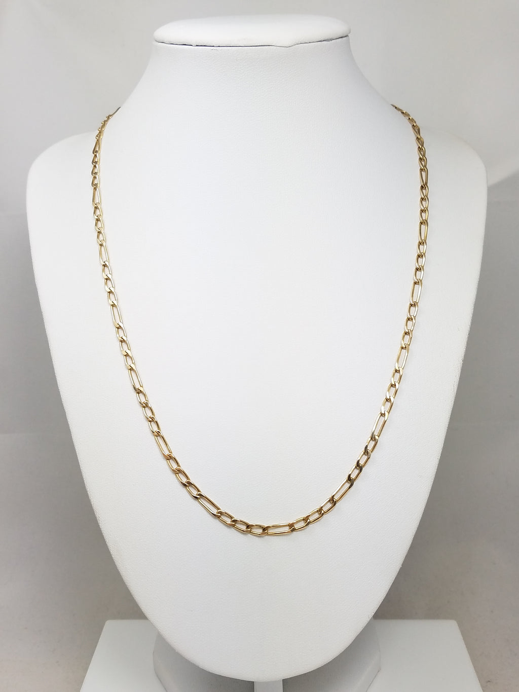 Sleek 20" Solid 14k Yellow Gold Figaro Link Chain