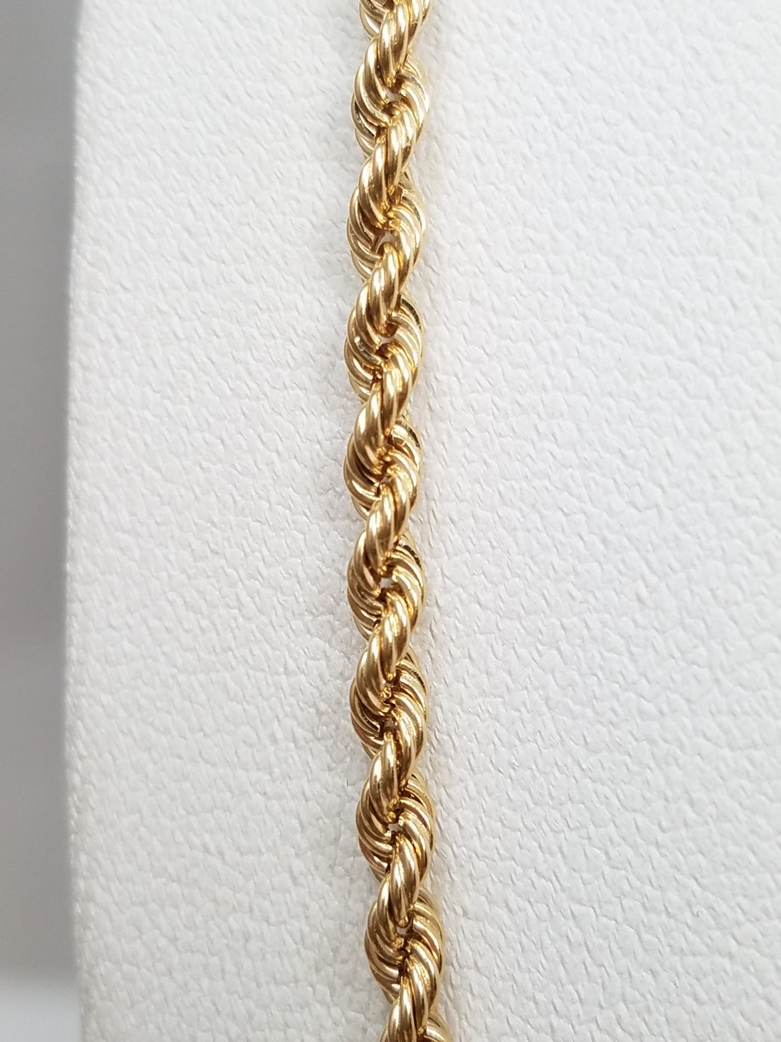 Well-Made Solid 14k Yellow Gold 25" Rope Chain