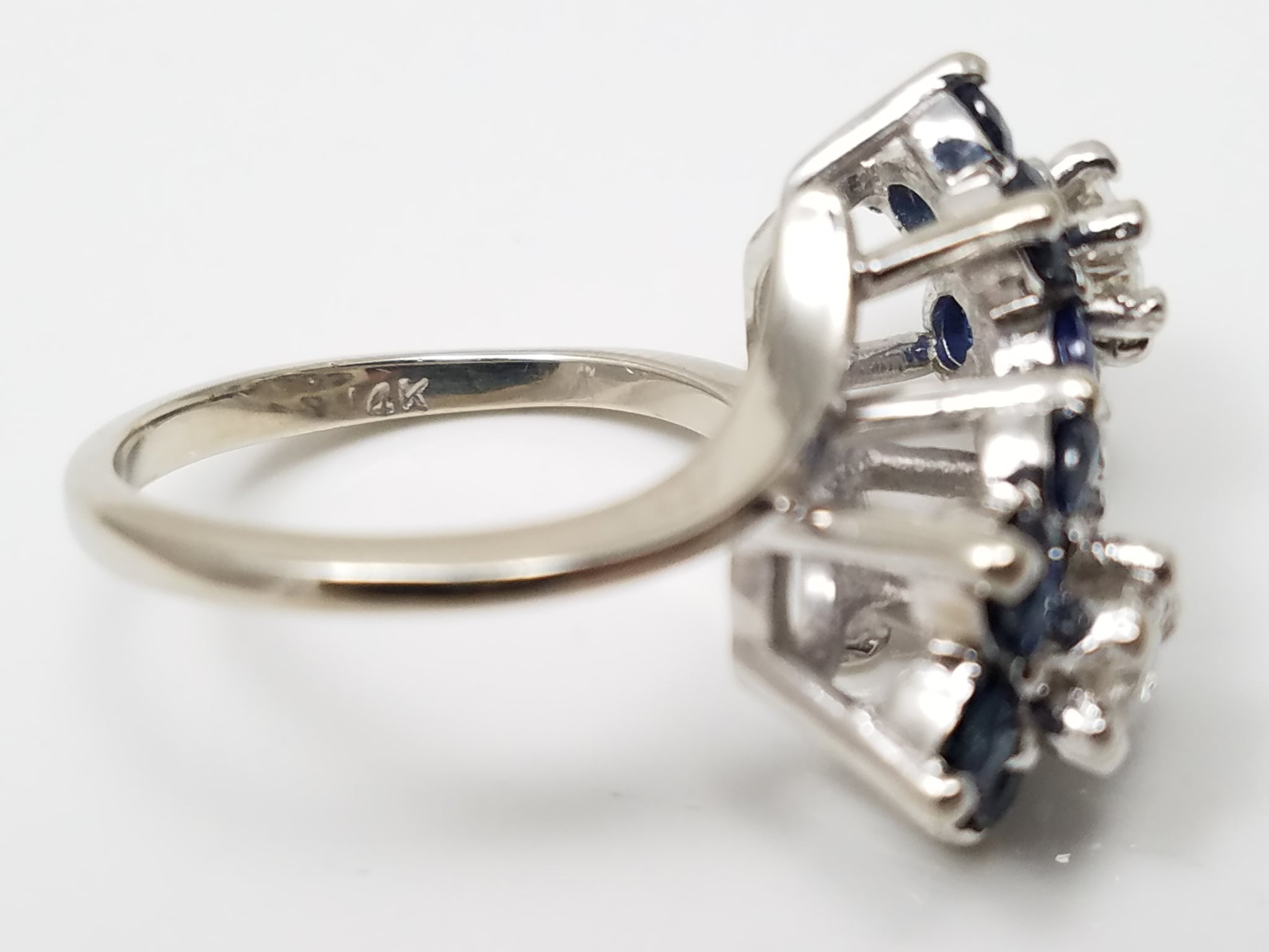 Glamorous 14k White Gold Natural Sapphire Diamond Bypass Ring