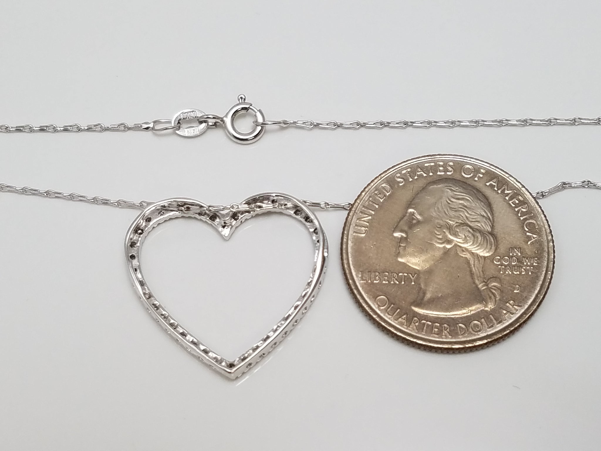 Lovely 14k White Gold Natural Diamond Pendant Heart 18" Necklace