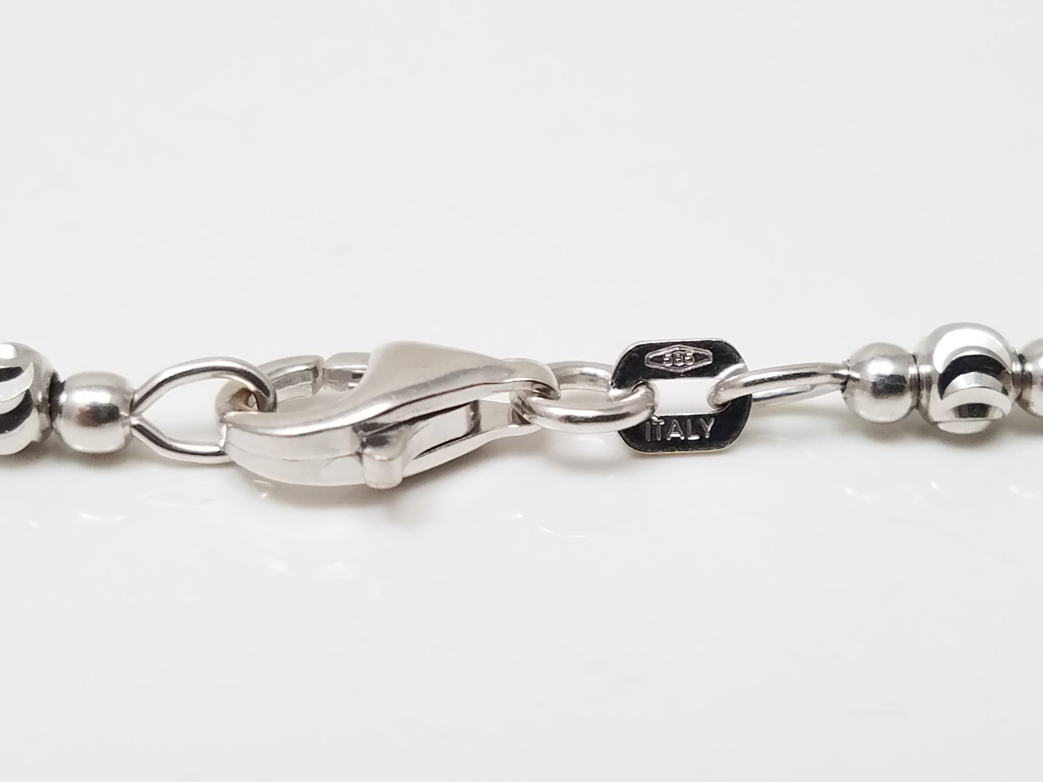 Flashy 18" 14k White Gold Diamond Cut Micro Bead Chain Necklace