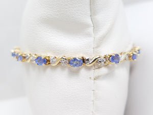 Soothing 7" 10k Two Tone Gold Natural Tanzanite Diamond Bracelet