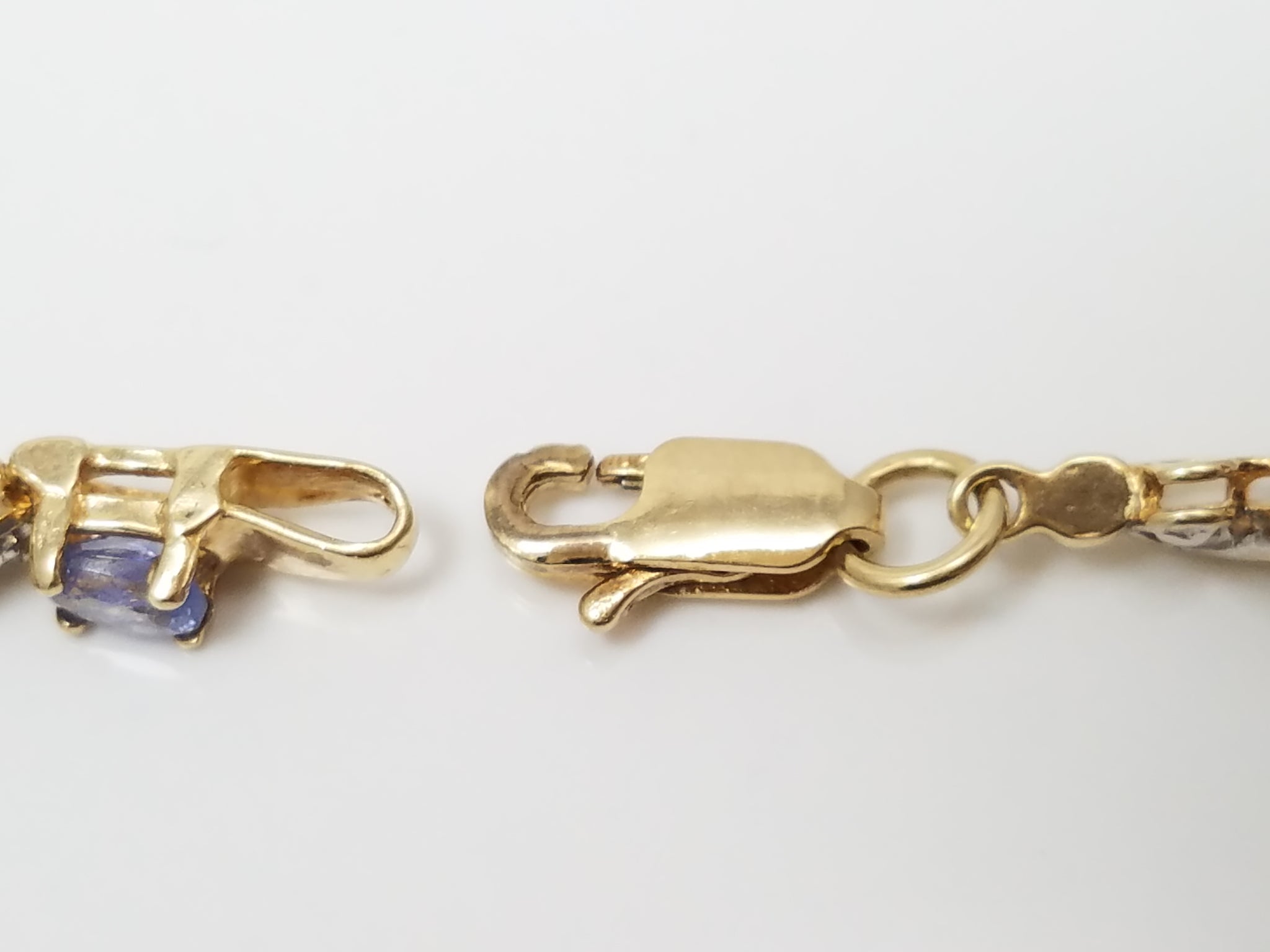 Soothing 7" 10k Two Tone Gold Natural Tanzanite Diamond Bracelet