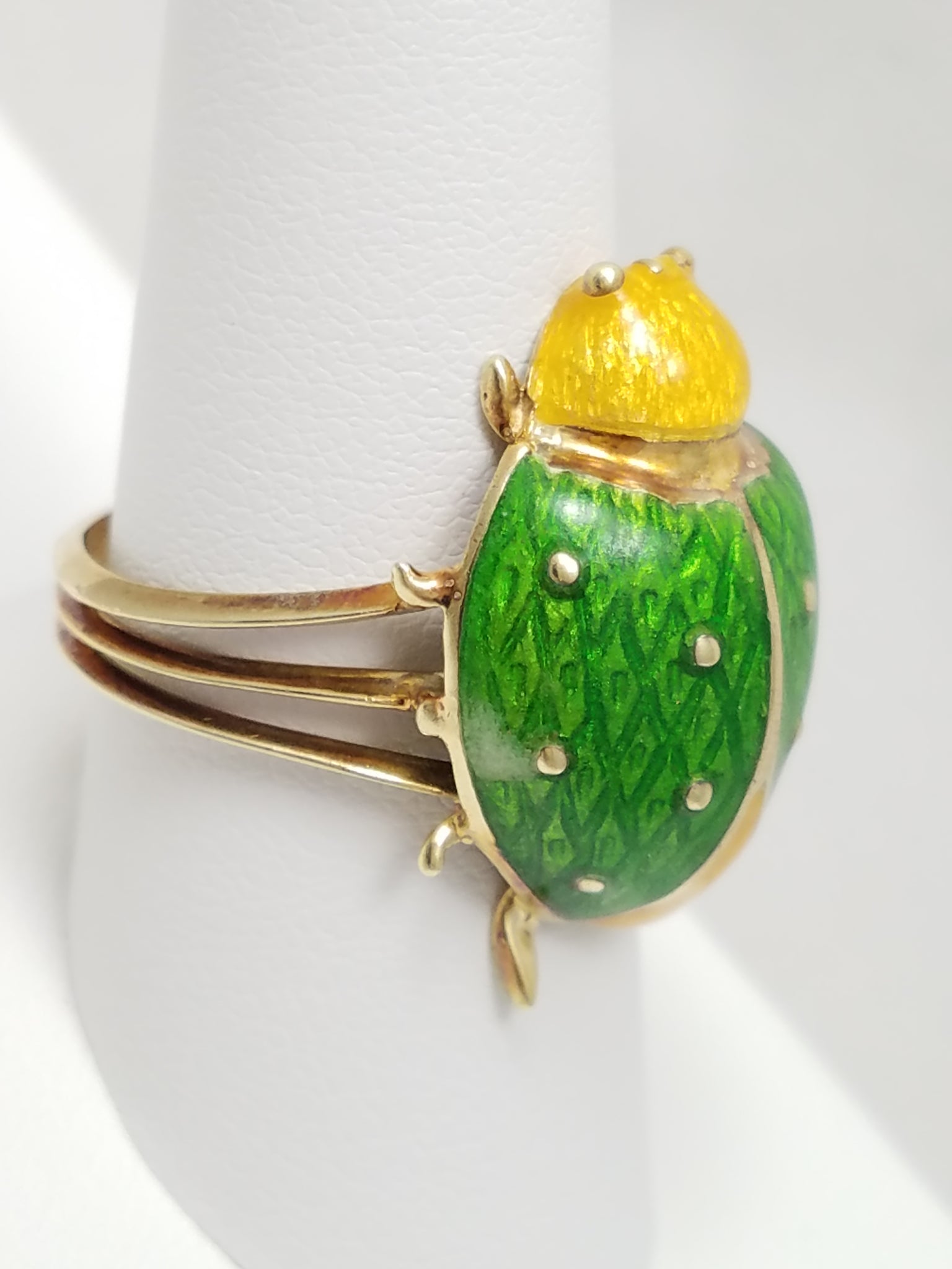 Vintage Handcrafted 14K Yellow Gold & Enamel Beetle Ring