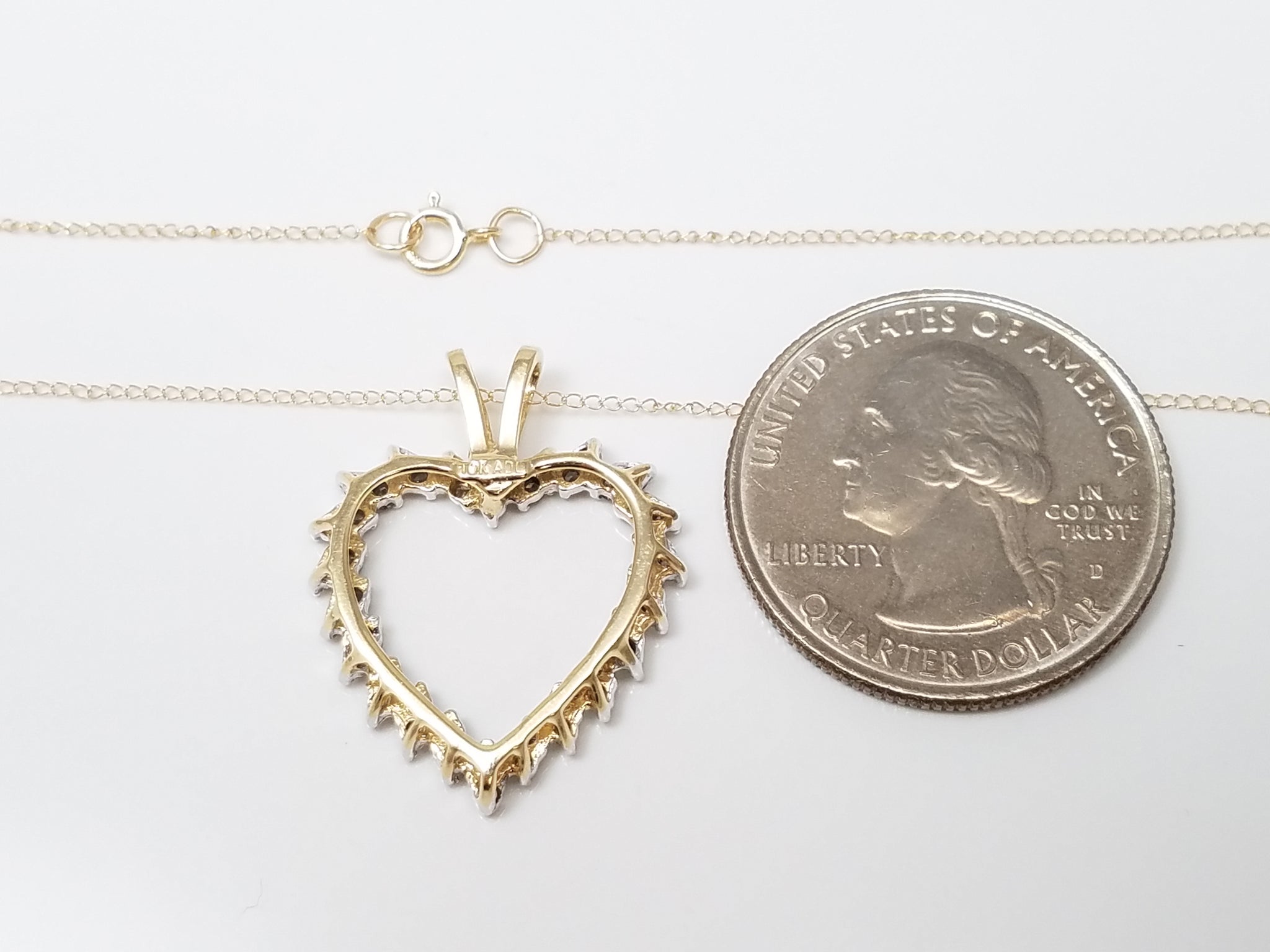 Lovely 10k Yellow Gold Diamond Heart Pendant Necklace