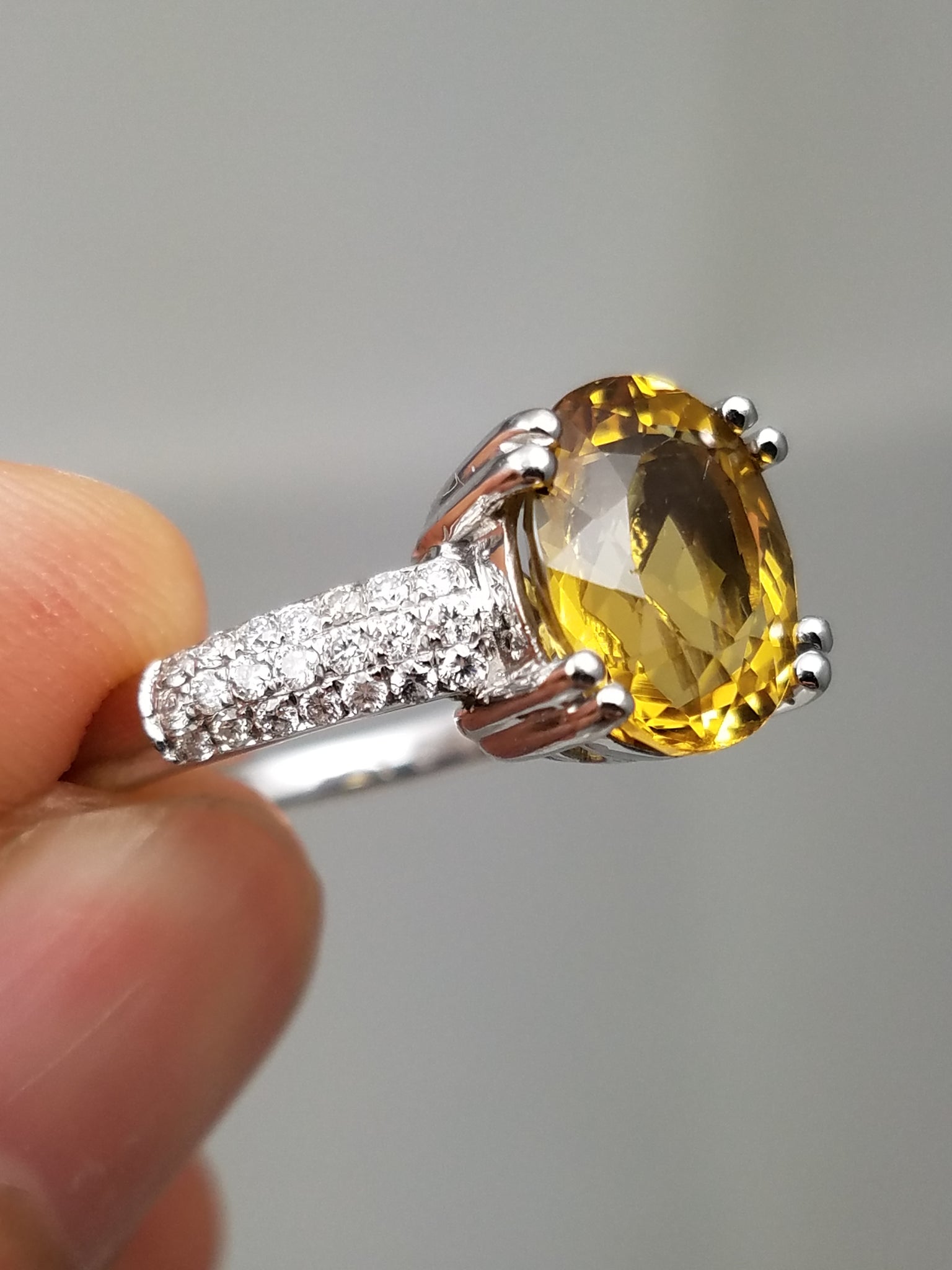 Oval Citrine Ring with Diamond Pavé Band in 14K White Gold