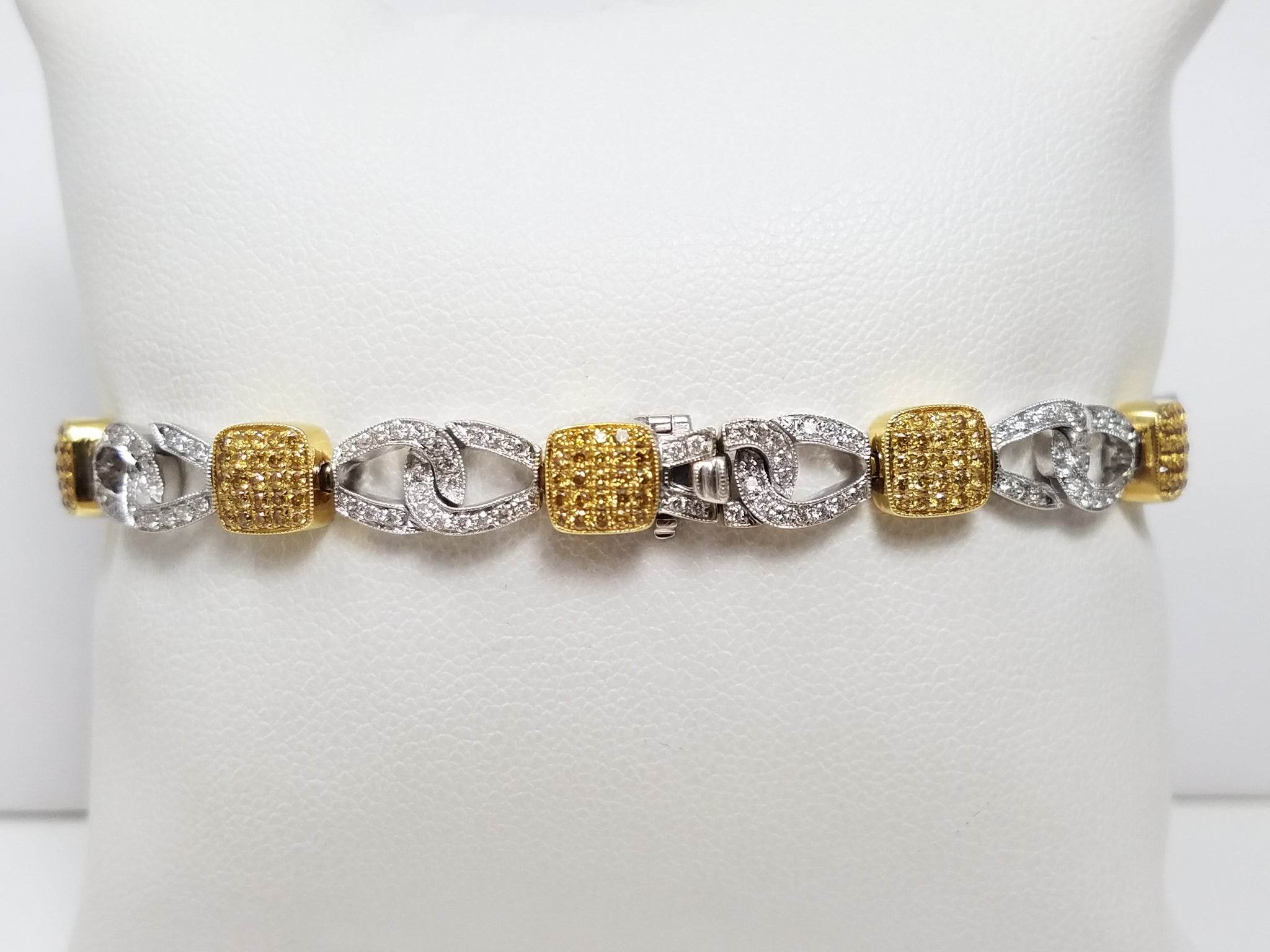 Extravagant 7.5" 18k Two Tone Gold 1.65ctw Natural Diamond Custom Bracelet