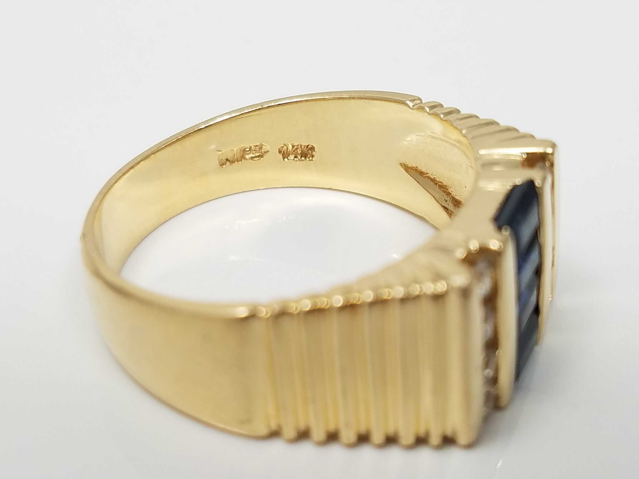Dapper Men's 14k Yellow Gold Natural Sapphire Diamond Ring