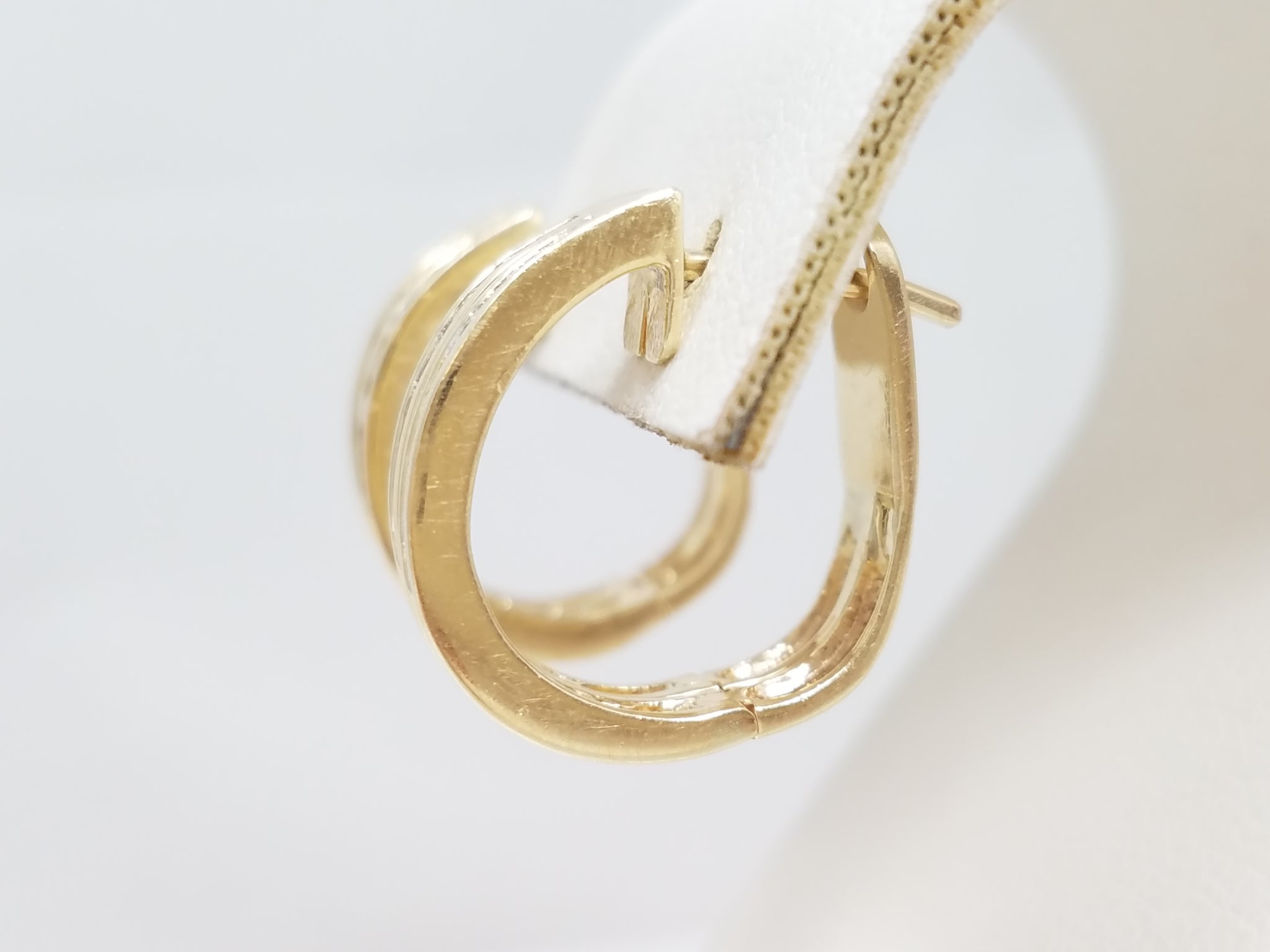 Gleaming 14k Yellow Gold Natural Diamond Double Row Hoop Earrings