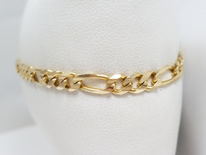 Classic 8.25" Solid 14k Yellow Gold Figaro Link Bracelet