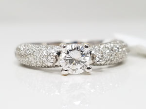 New! Remarkable 18k White Gold .93ctw Natural Diamond Engagement Ring