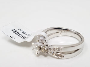 New! Luxurious 14k White Gold Natural Diamond Engagement Ring