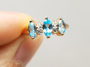 Stylish 14k Yellow Gold Natural Blue Topaz Diamond Ring
