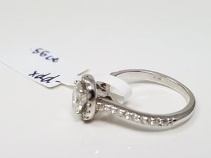 Magnificent 14k White Gold .80ctw Natural Diamond Engagement Ring
