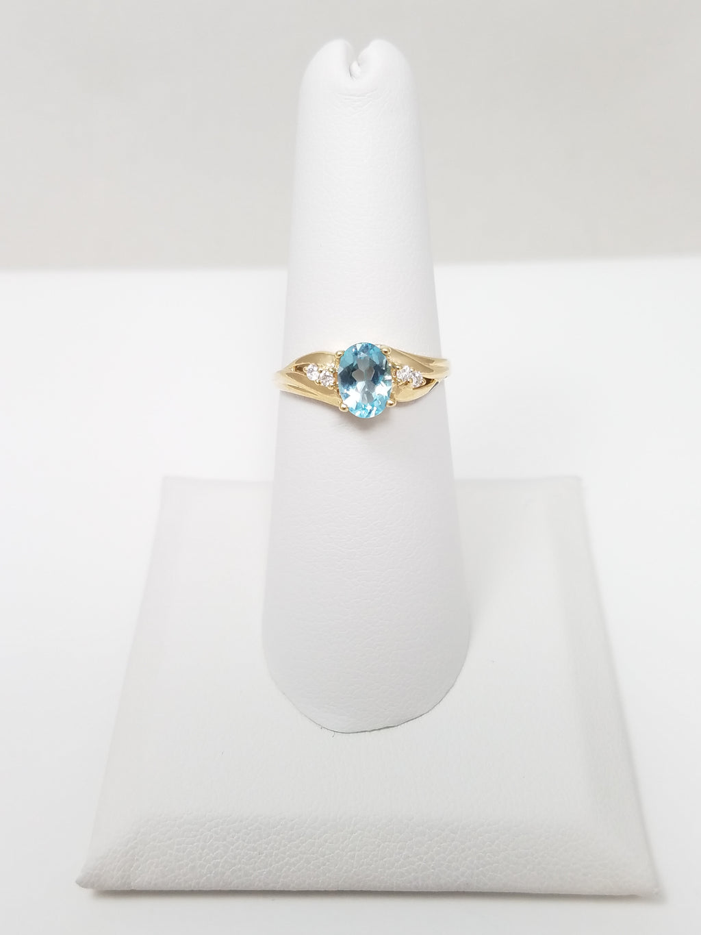 Pretty Natural Blue Topaz & CZ 10k Yellow Gold Ring