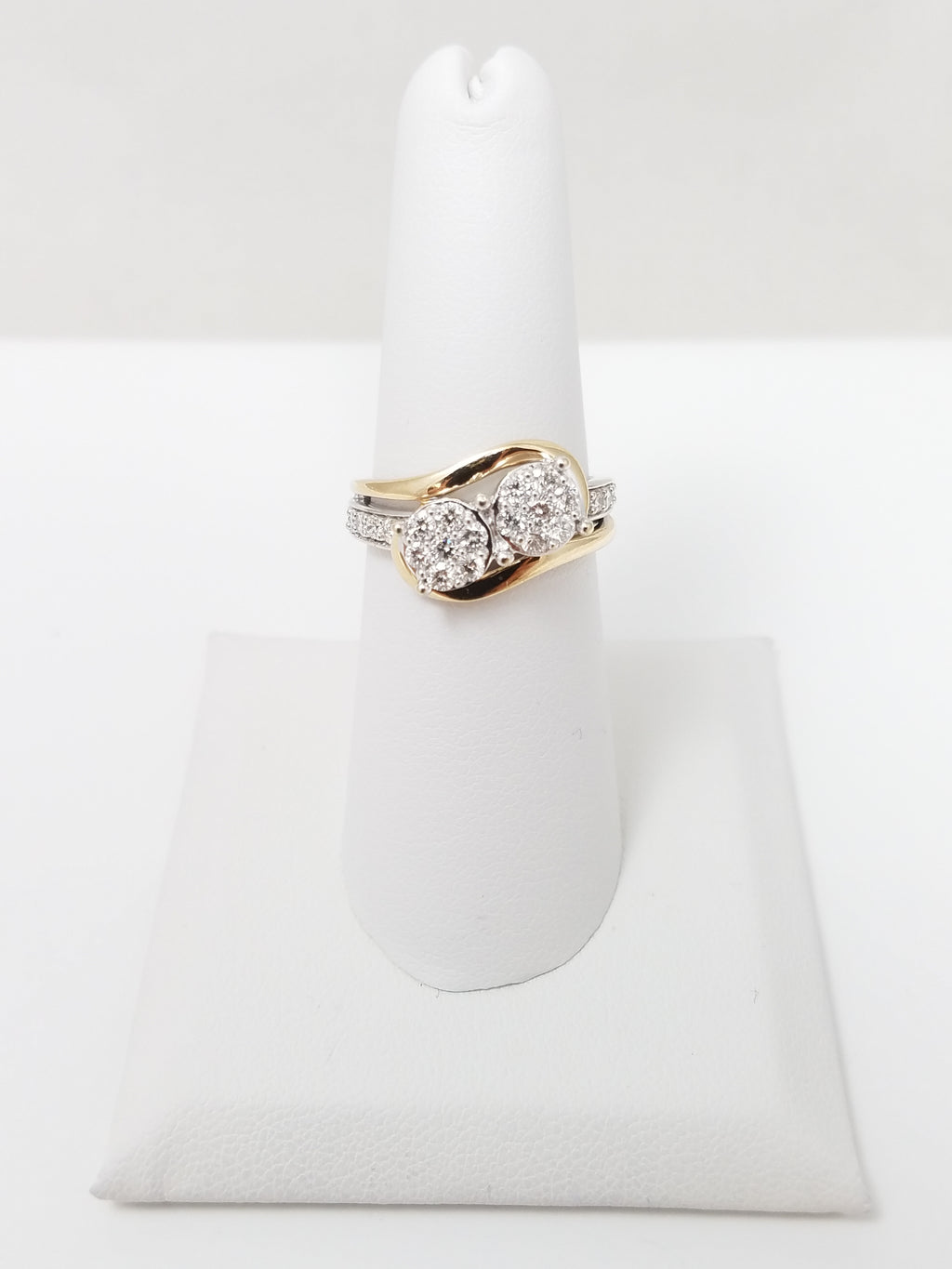 Fashionable 14k Two Tone Gold Natural Diamond Bypass Flower Ring