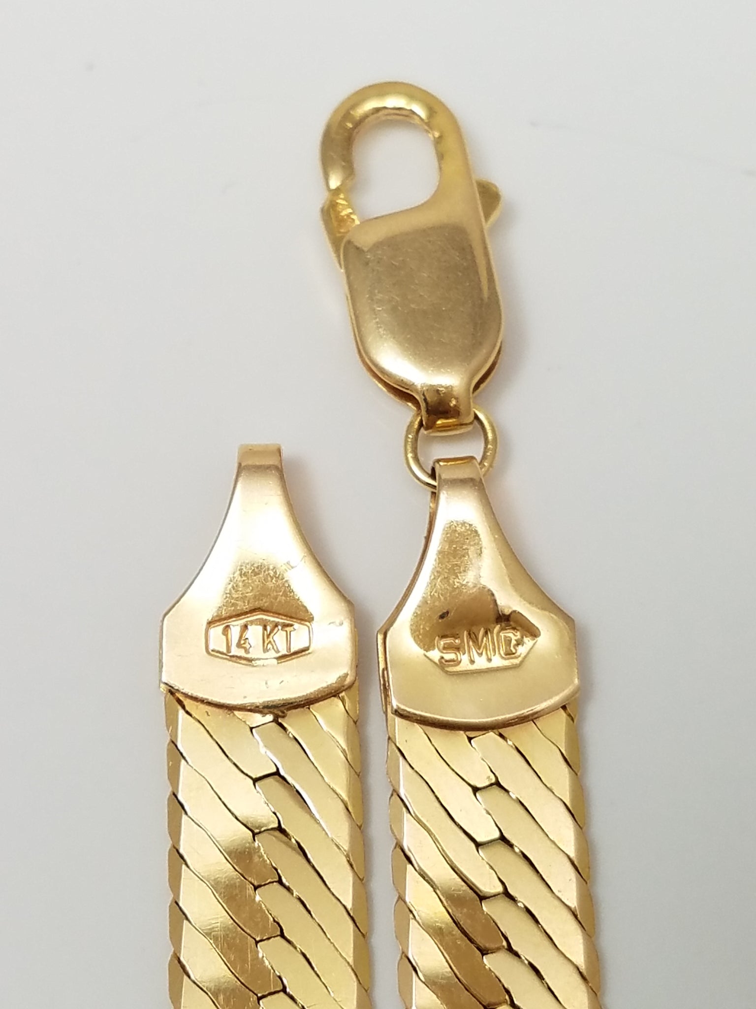 Impressive 14k Yellow Gold Herringbone 24" Necklace