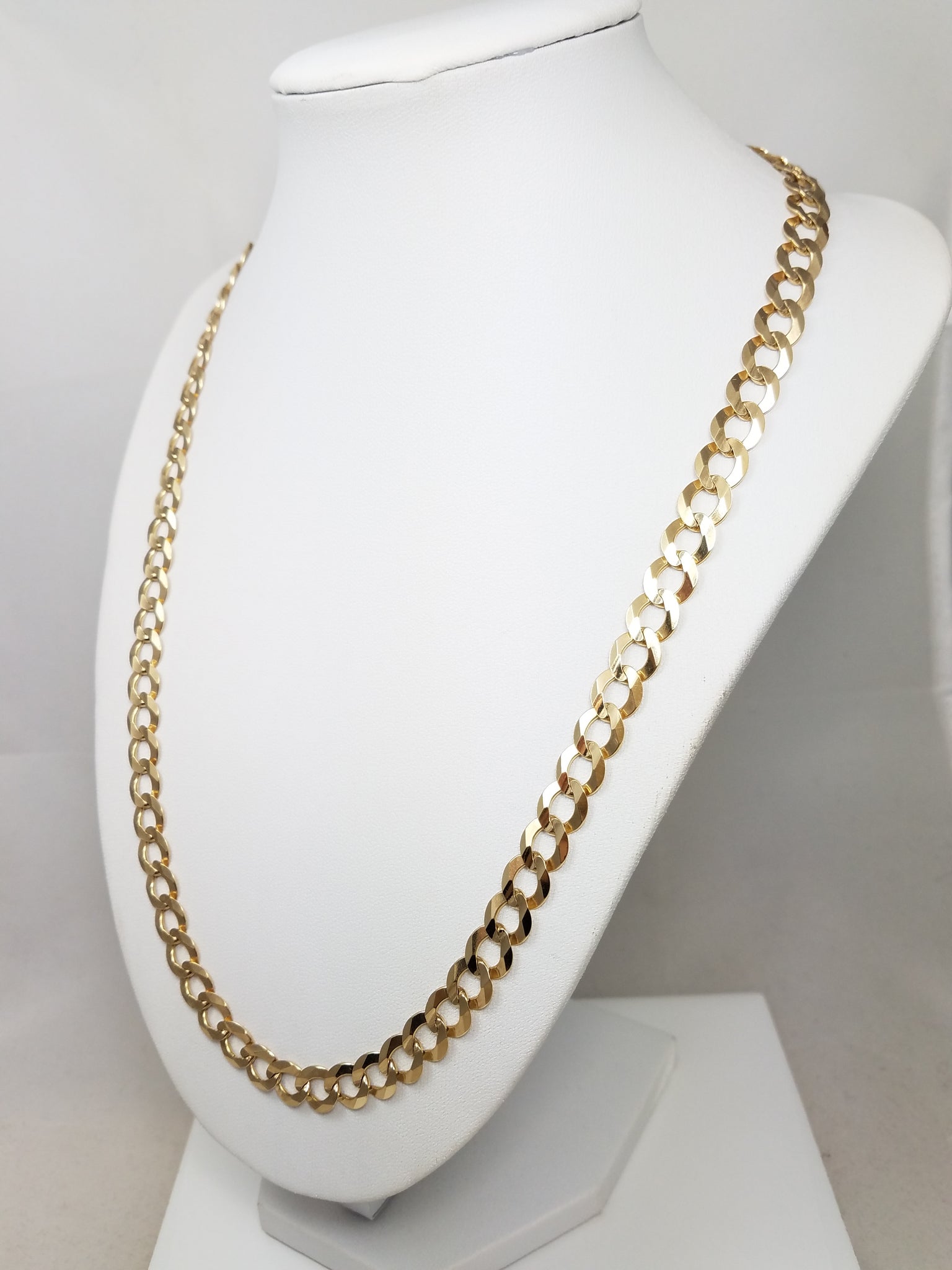 Sporty 22" Solid 10k Yellow Gold Curb Link Chain Necklace