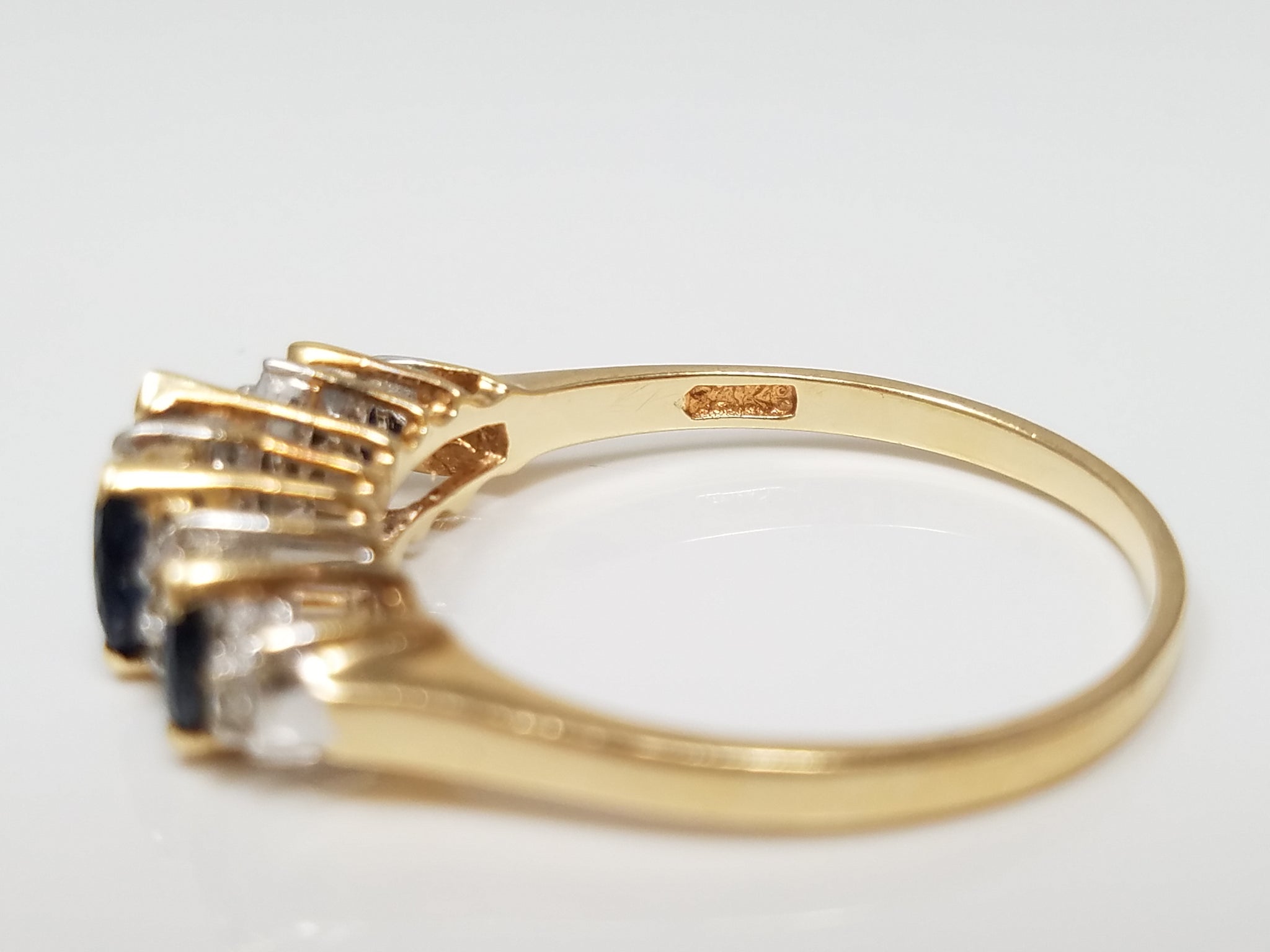 Classic 14k Yellow Gold Natural Sapphire Diamond Stair Step Ring