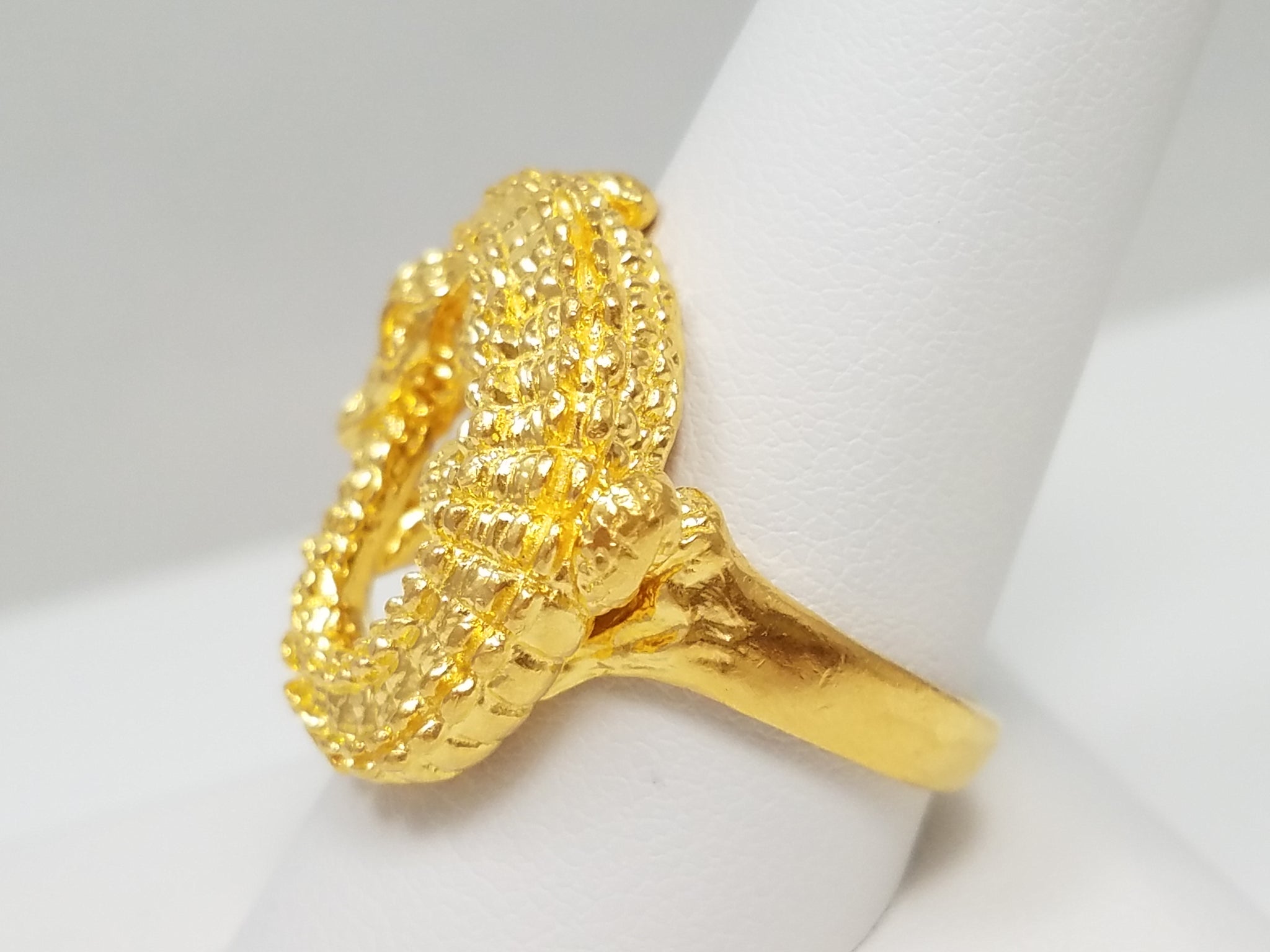 $3,500 Retail MENE 24k Yellow Gold Solid Crocodile Ring