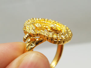 $3,500 Retail MENE 24k Yellow Gold Solid Crocodile Ring